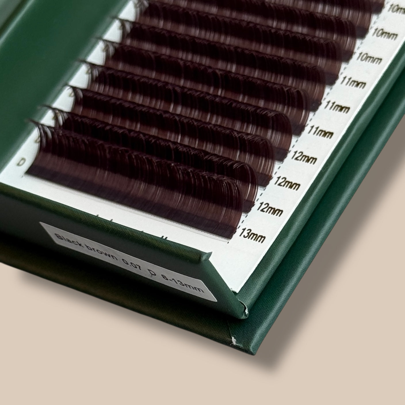 Black brown 0.07 Volume Lashes